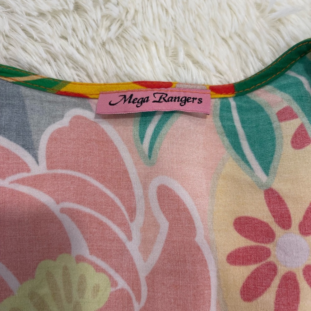 Vibrant Patchwork Blouse With Floral Accents - image 7